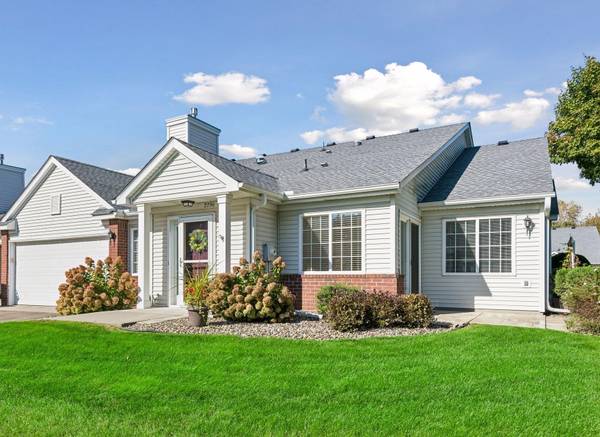 2796 87th ST E, Inver Grove Heights, MN 55076