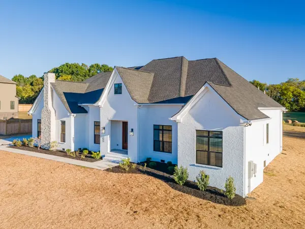 1084 Peyton Place, Columbia, TN 38401