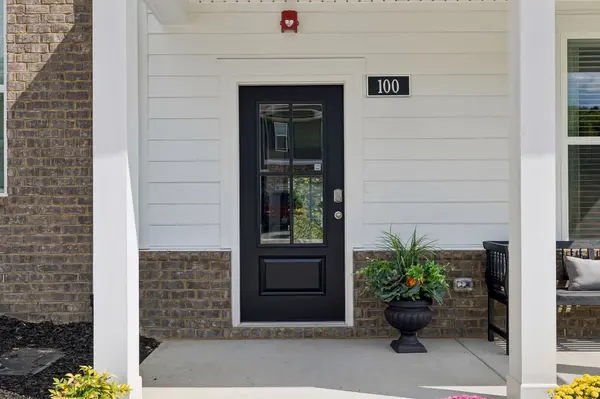 108 Dry Canyon, La Vergne, TN 37086