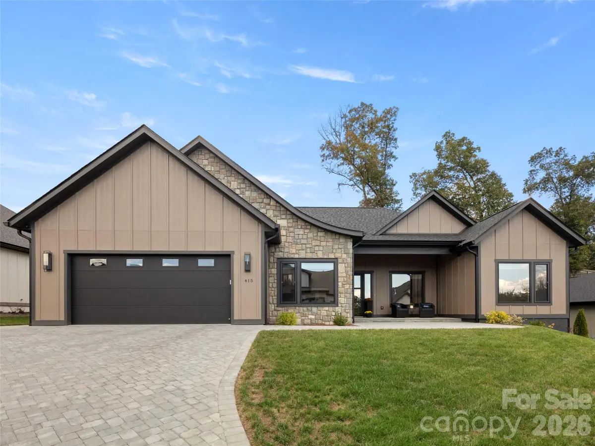 415 Big Hill DR, Arden, NC 28704
