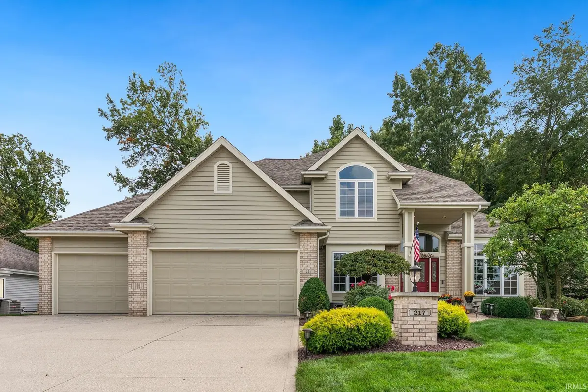 217 Landau RUN, Fort Wayne, IN 46845