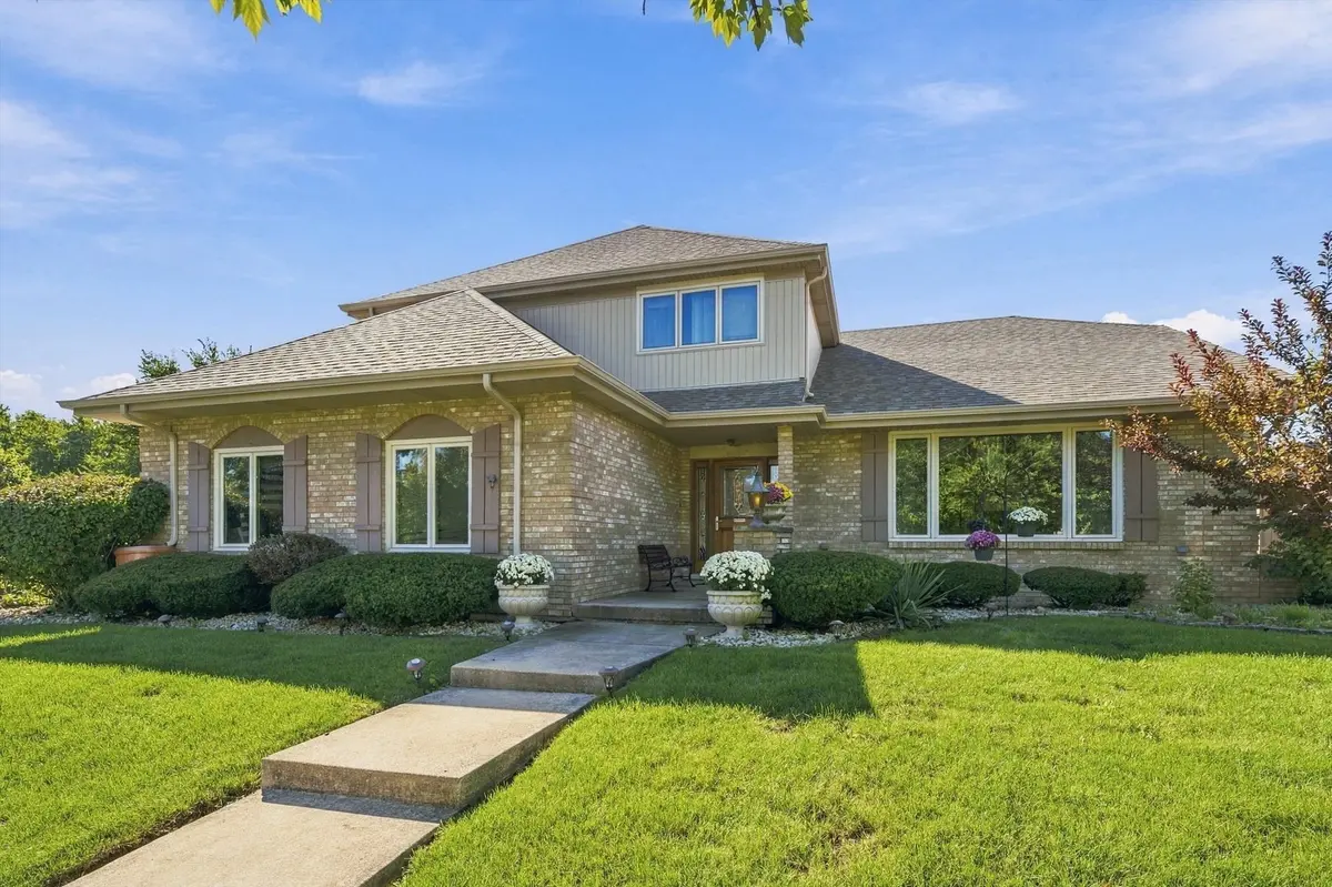 8524 Golfview DR, Orland Park, IL 60462