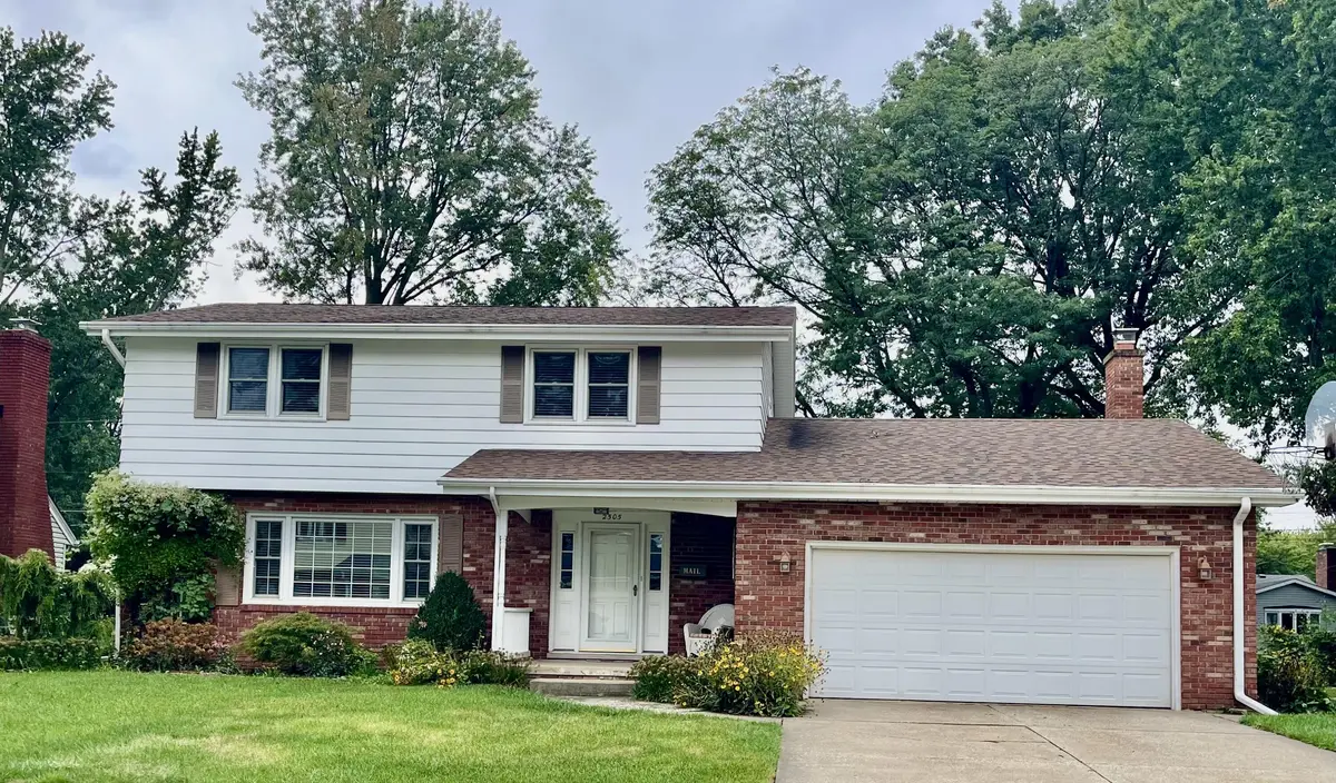 2505 Dorset DR, Valparaiso, IN 46383