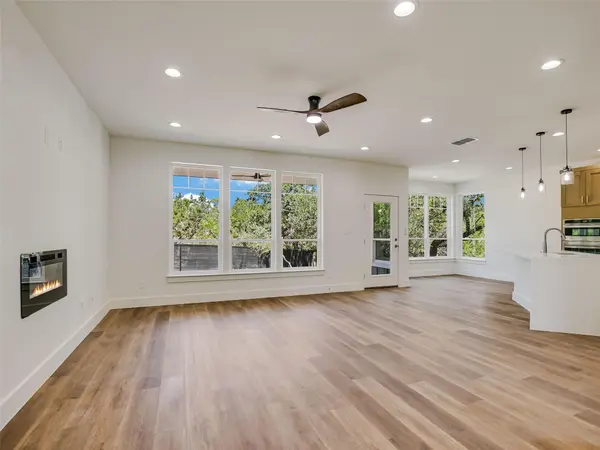 13 Rock Hollow CIR, Wimberley, TX 78676
