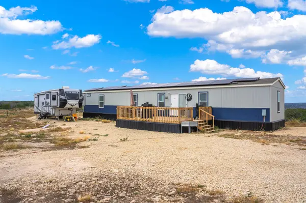 13812 High Lonesome RD, Del Rio, TX 78840