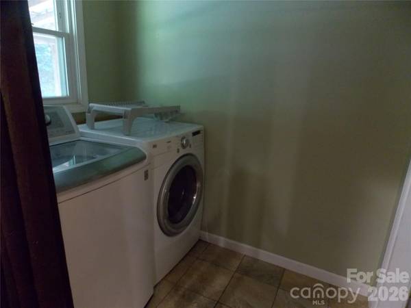 3185 Deerbrook RD, Lenoir, NC 28645