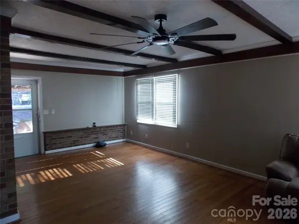 3185 Deerbrook RD, Lenoir, NC 28645