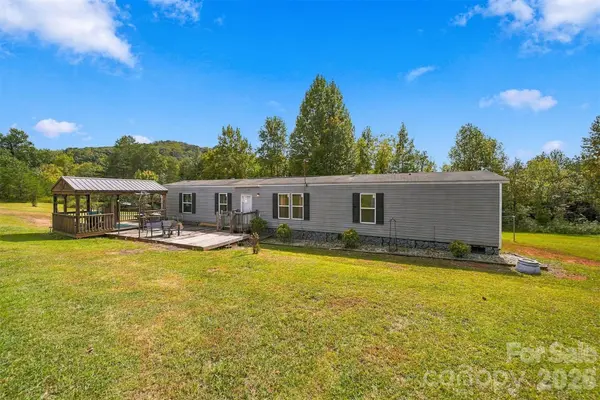 5146 Somers RD, Hamptonville, NC 27020