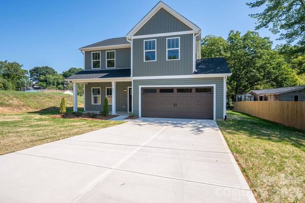 411 Lee ST, Lincolnton, NC 28092