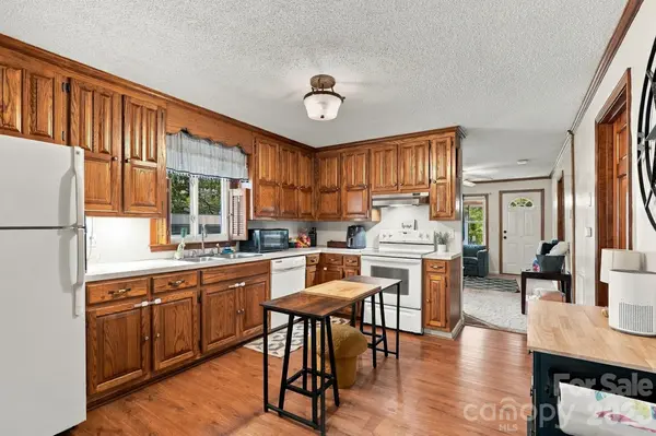 585 Eastview RD, Salisbury, NC 28146