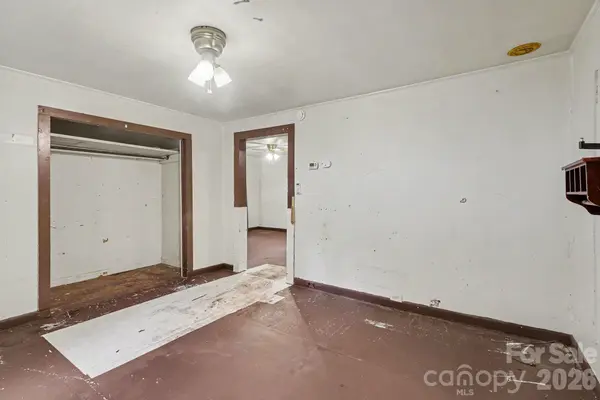 905 Skyland ST, Kannapolis, NC 28083