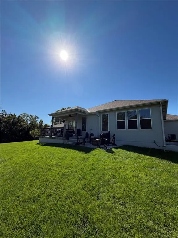 18804 189th ST, Spring Hill, KS 66083