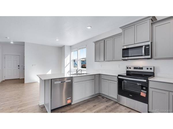 341 N Bersshine, Watkins, CO 80137