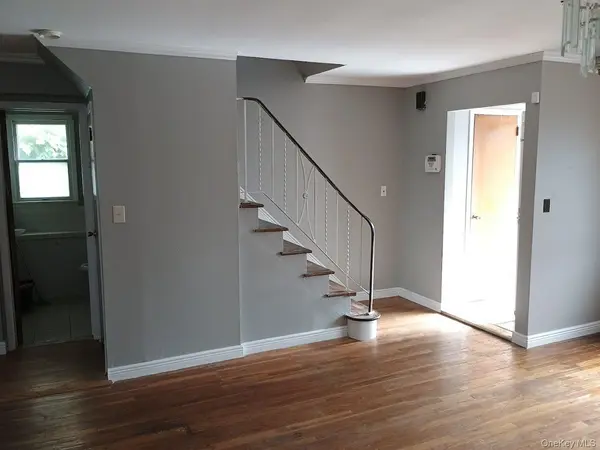 1305 133rd PL, College Point, NY 11356
