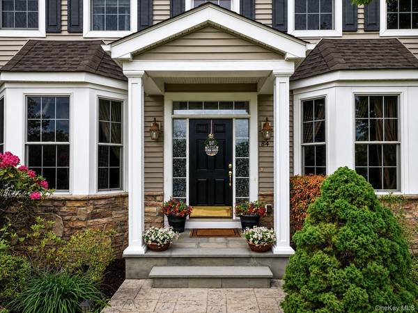 84 Mansion Ridge BLVD, Monroe, NY 10950