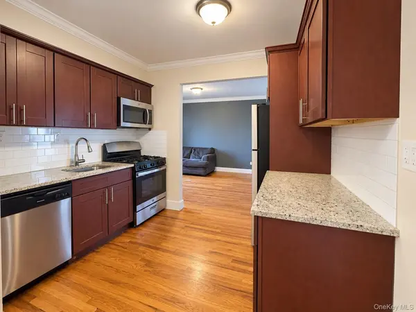 150-30 71 AVE #5H, Kew Garden Hills, NY 11367
