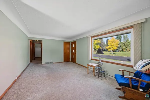 705 Arrowhead St, Aurora, MN 55705-0000