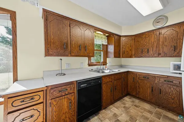 705 Arrowhead St, Aurora, MN 55705-0000