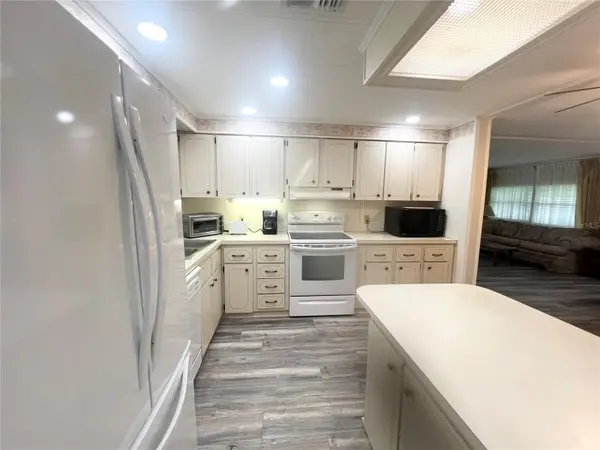 310 MARTIN DR, Lakeland, FL 33809