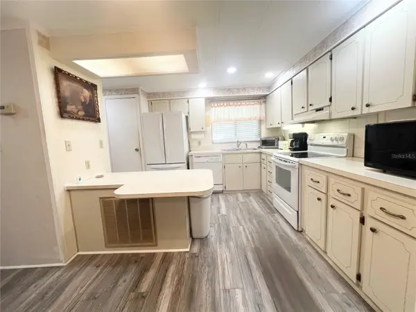 310 MARTIN DR, Lakeland, FL 33809