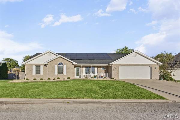 3507 Castelli DR, Alton, IL 62002