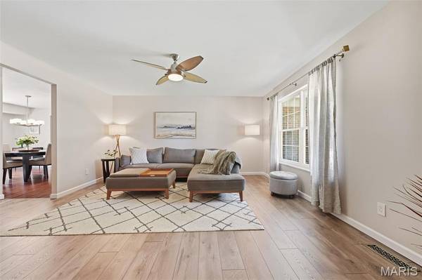 237 Mar El CT, Ellisville, MO 63011