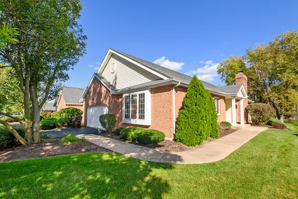21163 Deerpath RD, Frankfort, IL 60423