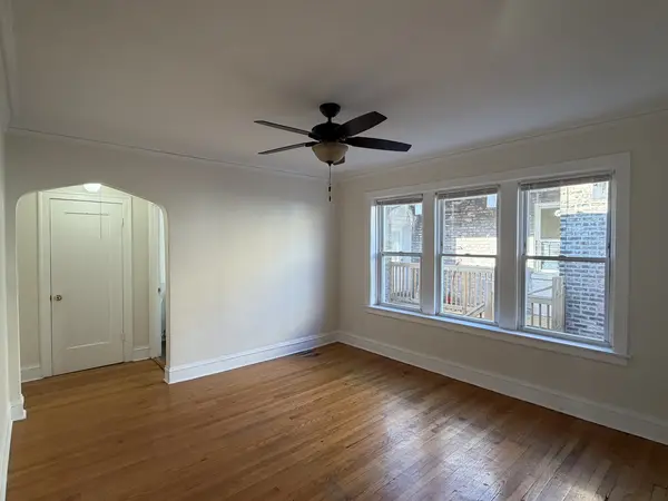 2757 W Arthur AVE #3, Chicago, IL 60645