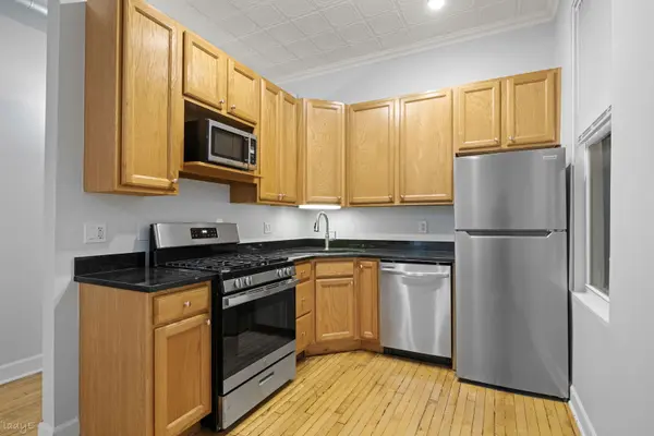 825 N Winchester AVE #2F, Chicago, IL 60622