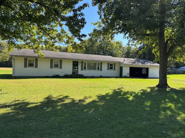 565 N 2nd ST, Sheldon, IL 60966