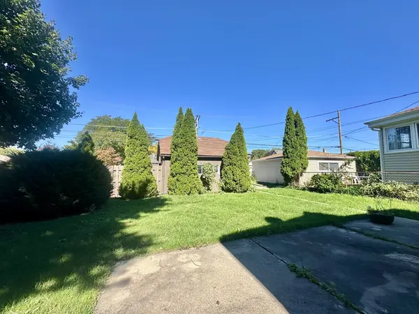 7458 W Winona ST, Harwood Heights, IL 60706