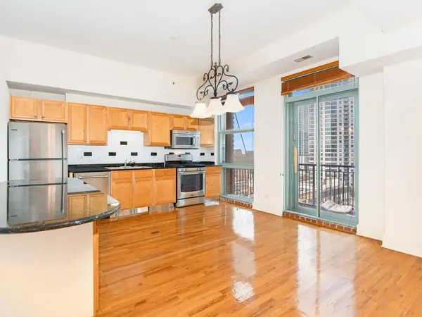 165 N Canal ST #809, Chicago, IL 60606