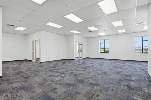 7009 Nordic DR #Suite 105, Cedar Falls, IA 50613