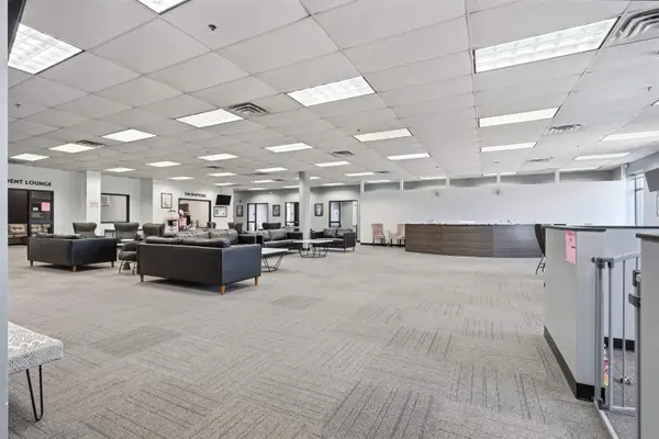 7009 Nordic DR #Suite 100 & 105, Cedar Falls, IA 50613