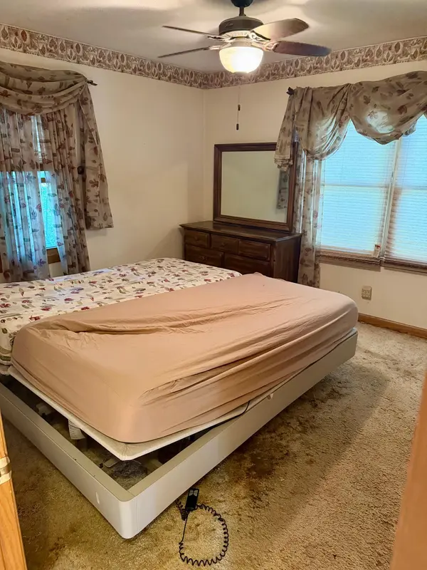 2205 Brookview DR, Brooklyn Center, MN 55430