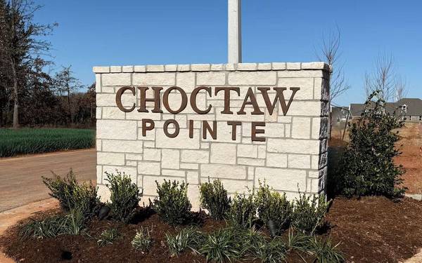 1310 Humma LN, Choctaw, OK 73020