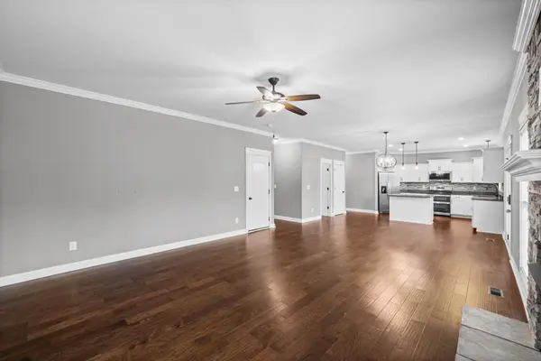 101 Brumfield Ct, Clarksville, TN 37043