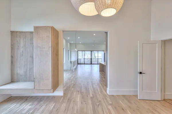 2804A W Kirkwood Ave, Nashville, TN 37204