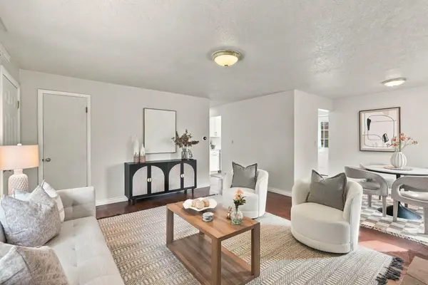621 W Barnes Rd, Spokane, WA 99218