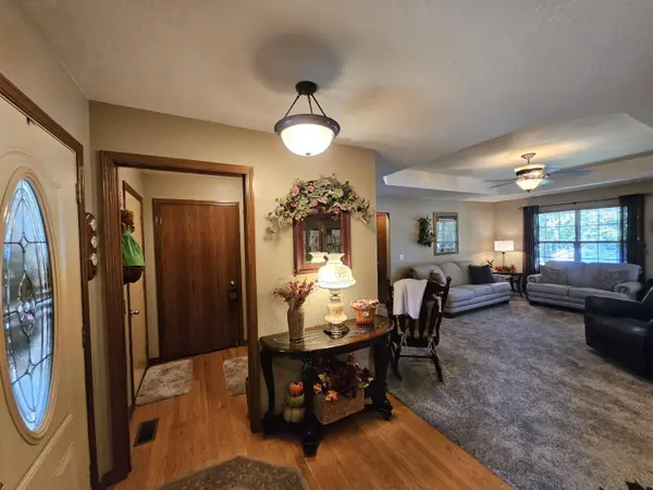 206 Prairie LN, Monett, MO 65708