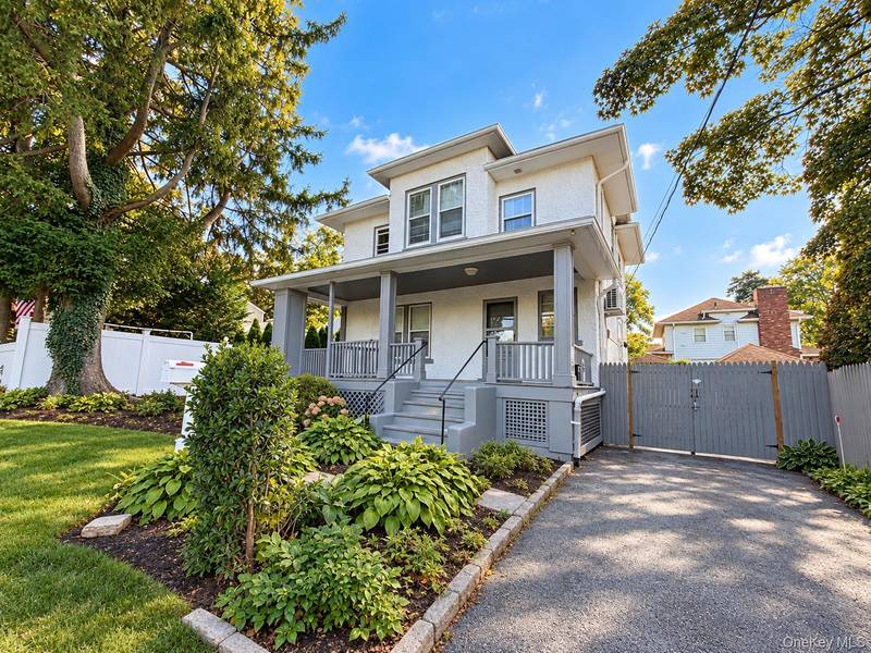 111 Rockne RD, Yonkers, NY 10701