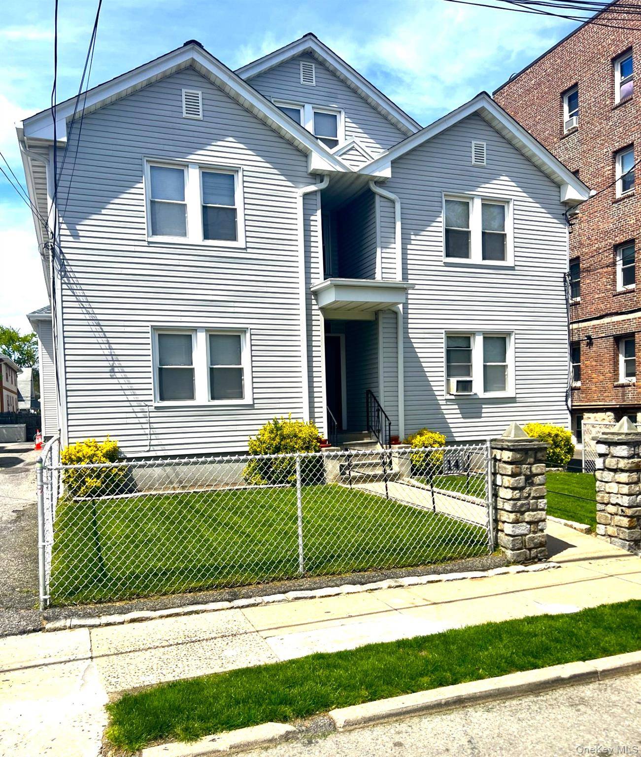 14 Minerva PL #6, White Plains, NY 10601