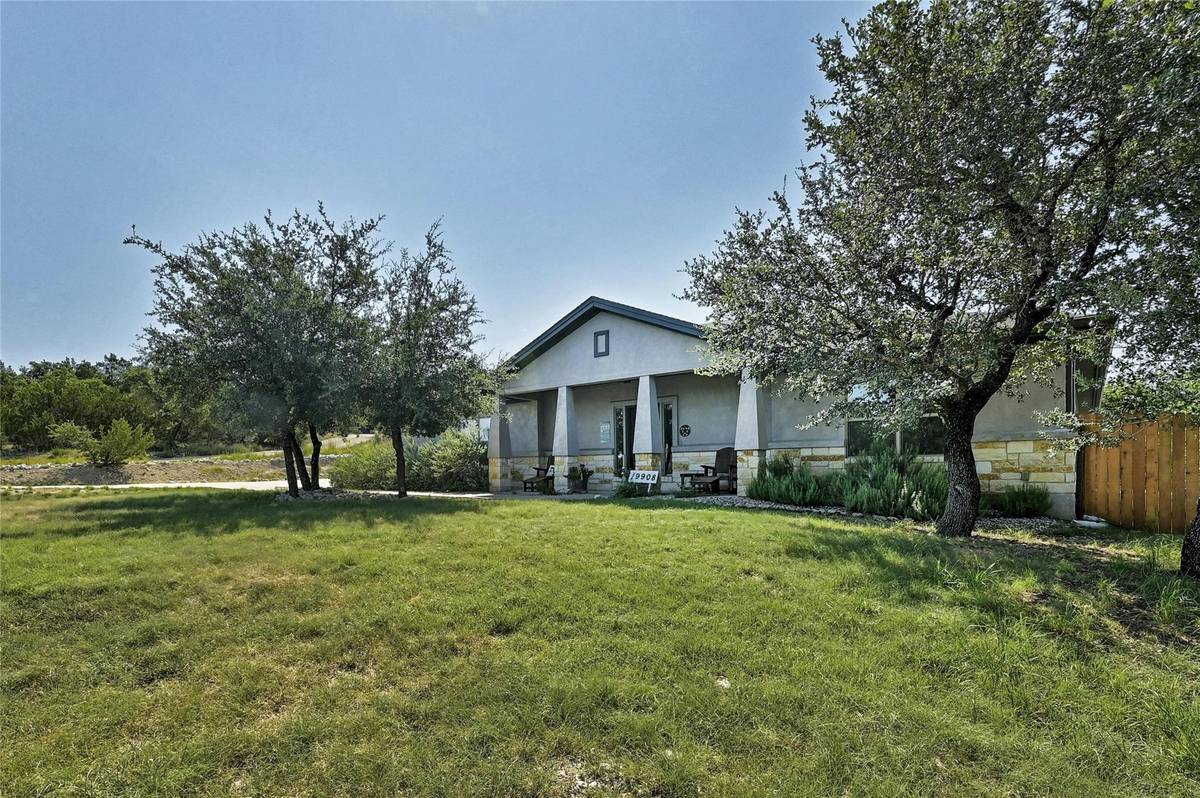 Address not disclosed, Lago Vista, TX 78645