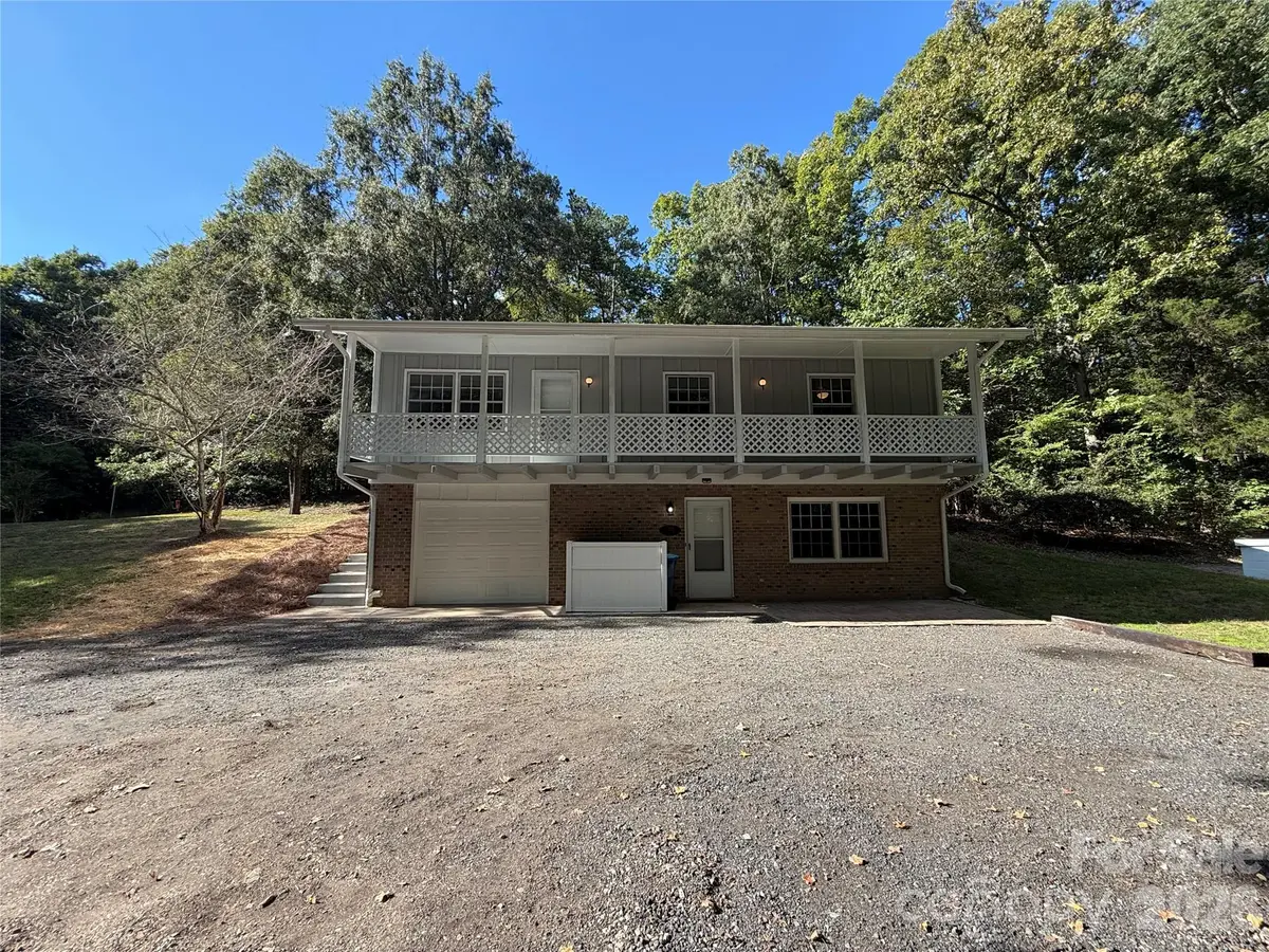 1120 Emerald DR, Concord, NC 28025