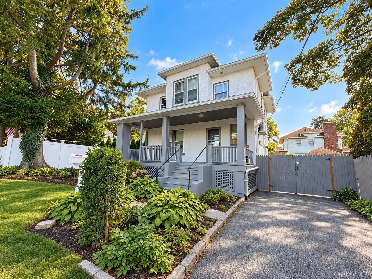 111 Rockne RD, Yonkers, NY 10701