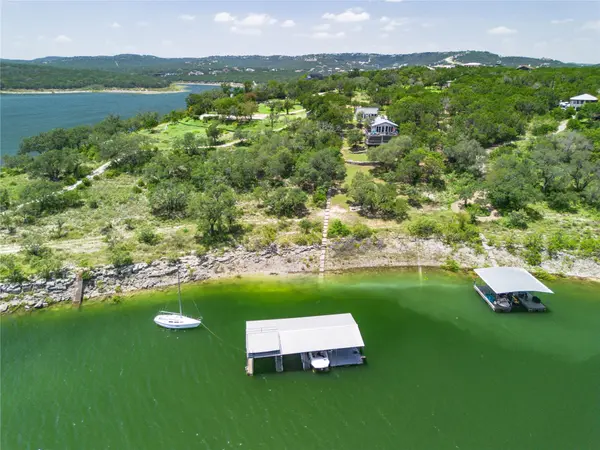 8101 Sharon RD, Volente, TX 78641