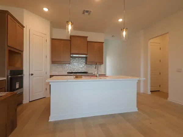 135 Pinky Varner CT, Buda, TX 78610
