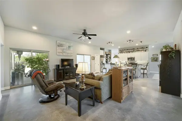 Address not disclosed, Lago Vista, TX 78645