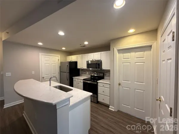 718 W Trade ST #409, Charlotte, NC 28202