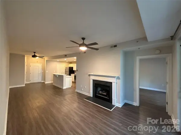 718 W Trade ST #409, Charlotte, NC 28202